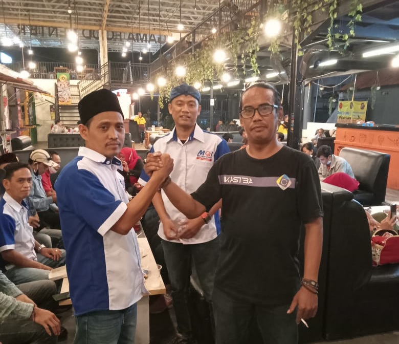 Gambar DPC MOI Kabupaten Serang Bagi-bagi Takjil dan Bukber di Gama Gofood Centre 74