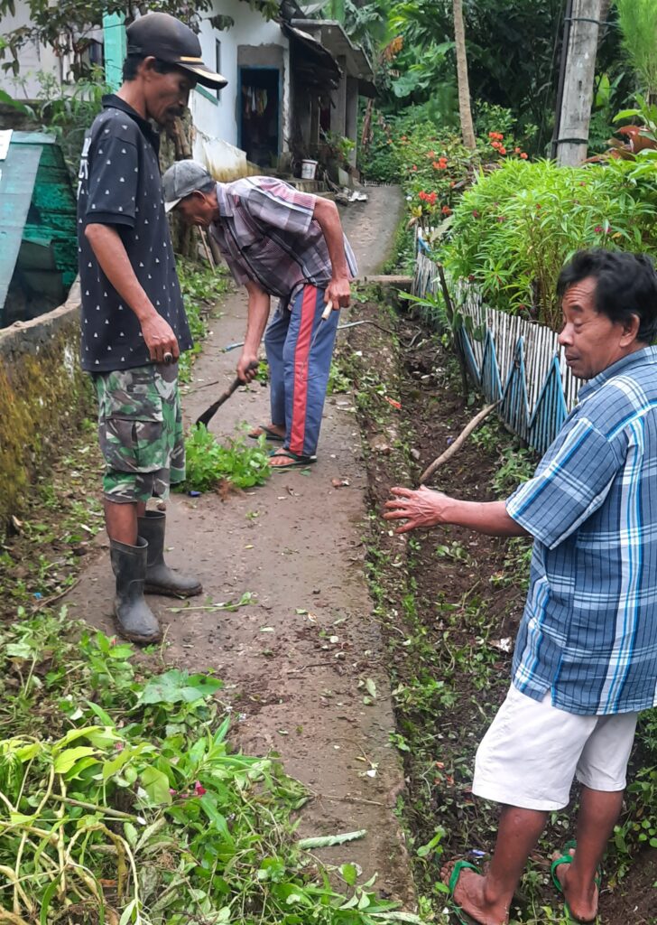 Gambar Kecamatan Ciomas Galakan Kembali Budaya Gotong Royong 74