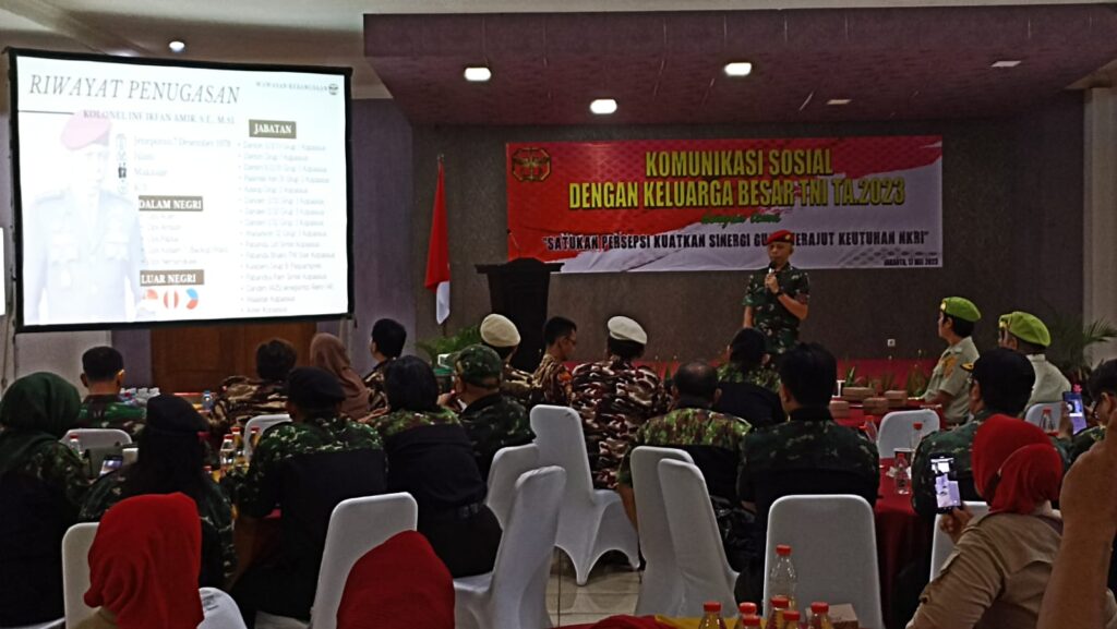 Gambar Kopassus Selenggarakan Komsos dengan Keluarga Besar TNI Tahun 2023 74